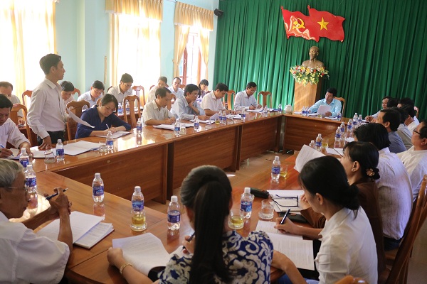 Ban Chỉ đạo xây dựng nông thôn mới họp đánh giá kết quả thực hiện Chương trình MTQG xây dựng nông thôn mới 9 tháng đầu năm và triển khai nhiệm vụ 3 tháng cuối năm 2016