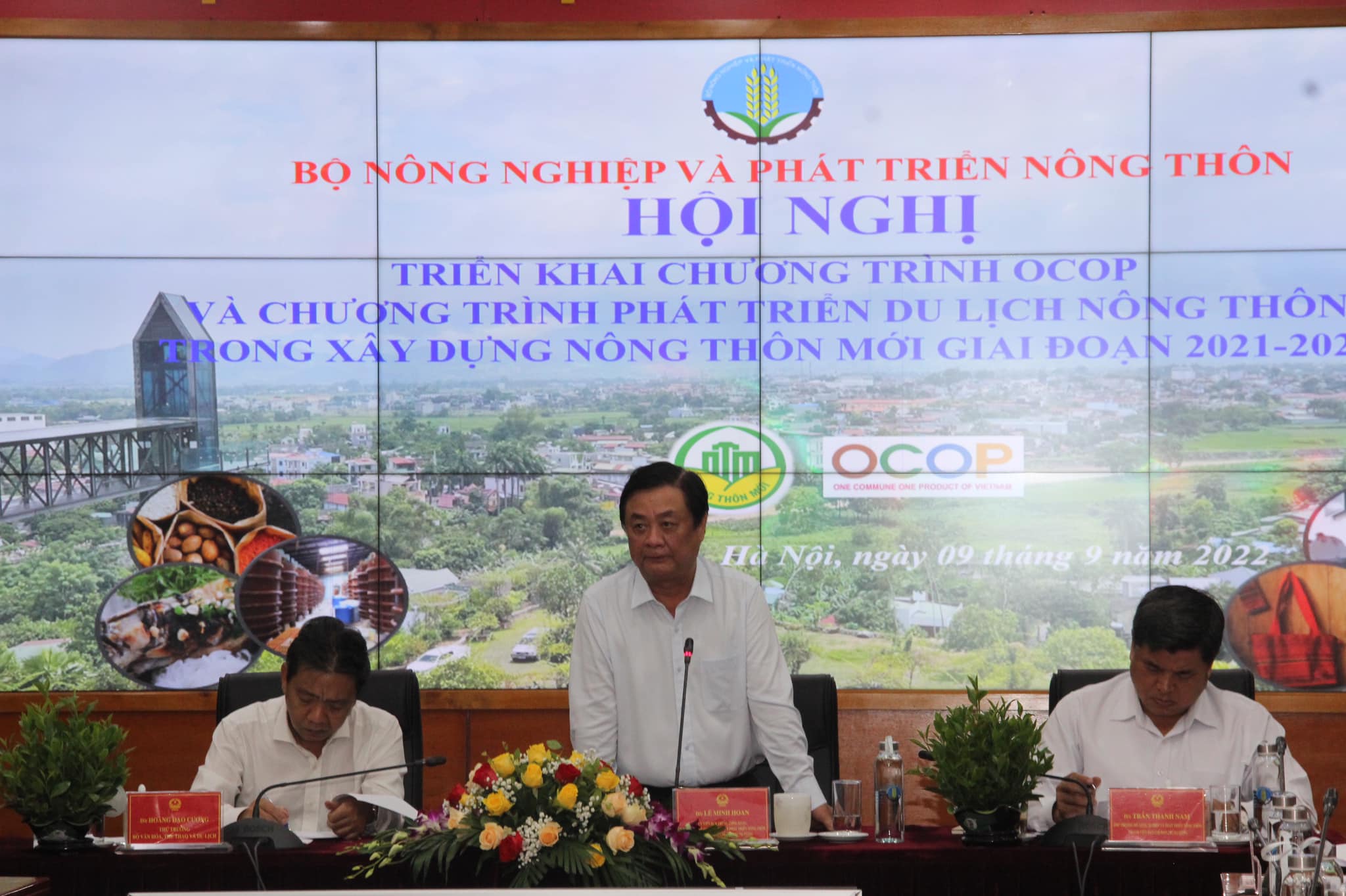 HỘI NGHỊ TRIỂN KHAI CHƯƠNG TRÌNH OCOP VÀ CHƯƠNG TRÌNH PHÁT TRIỂN DU LỊCH NÔNG THÔN TRONG XÂY DỰNG NÔNG THÔN MỚI GIAI ĐOẠN 2021-2025