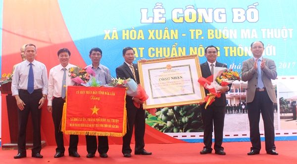 Khen thưởng nông thôn mới giai đoạn 2011 – 2015