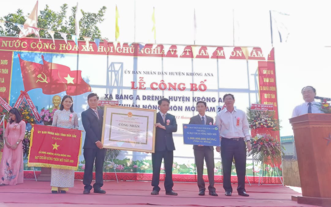 Lễ công bố xã Băng ADrênh đạt chuẩn nông thôn mới năm 2019